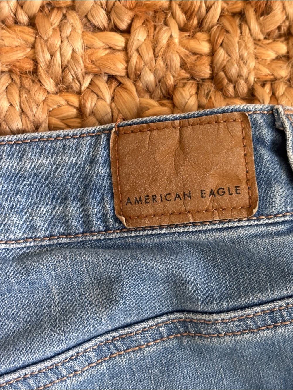 American Eagle Outfitters Light Blue Wide-Leg Cargo Jeans - Picture 3 of 6